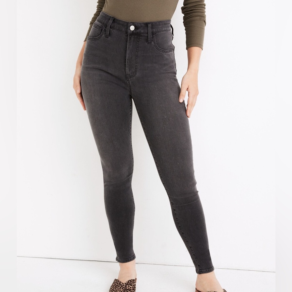 Madewell Roadtripper Charcoal Jeans